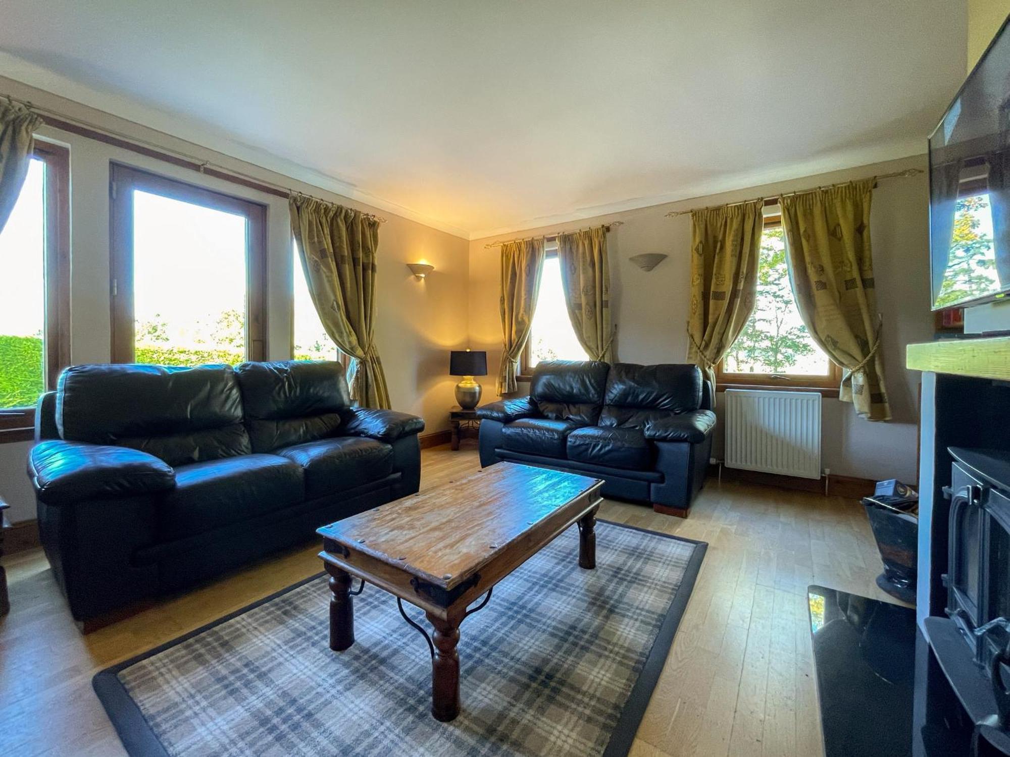 Loch Lomond Luxury Lodges Drymen Exterior photo