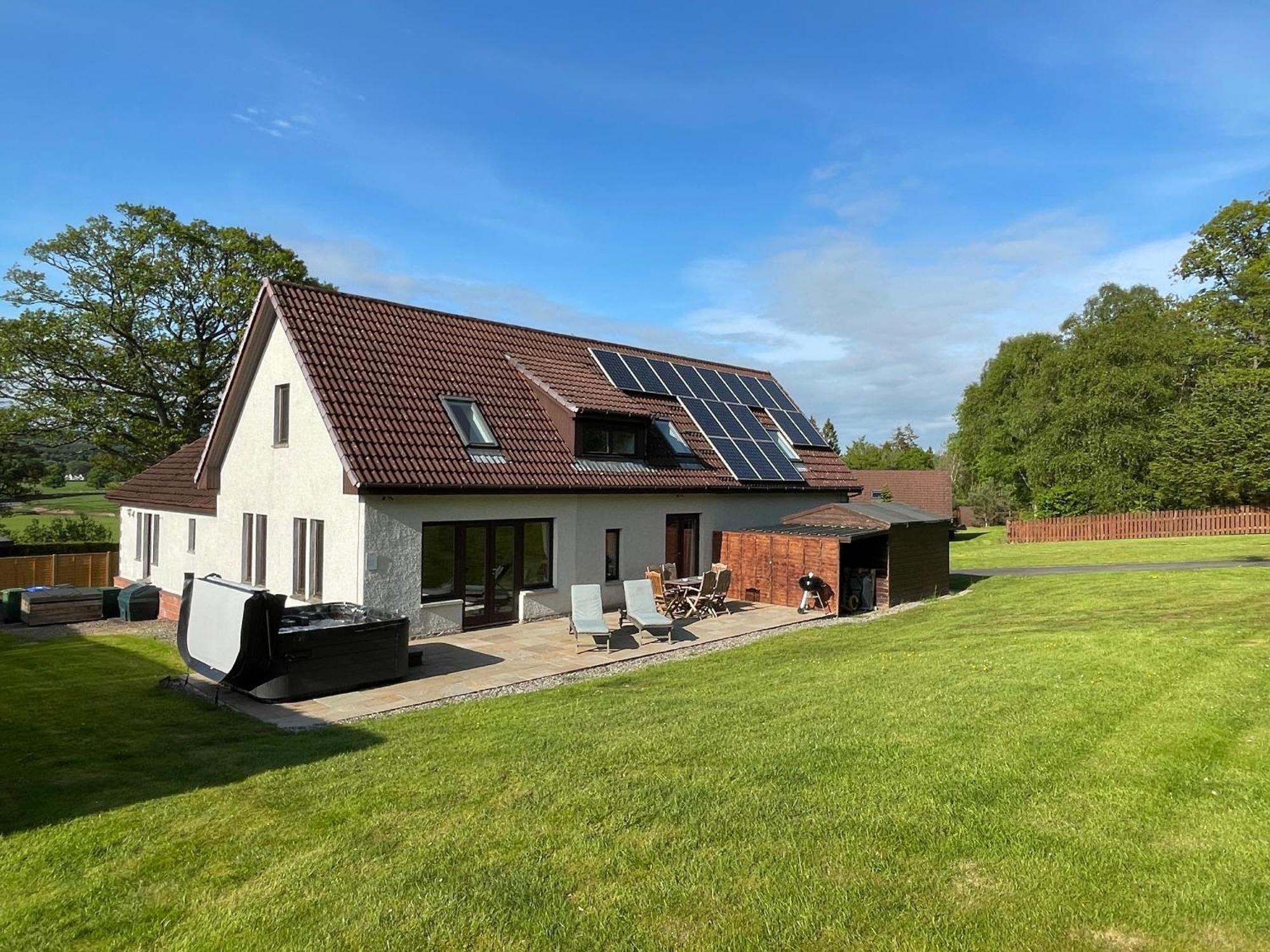 Loch Lomond Luxury Lodges Drymen Exterior photo